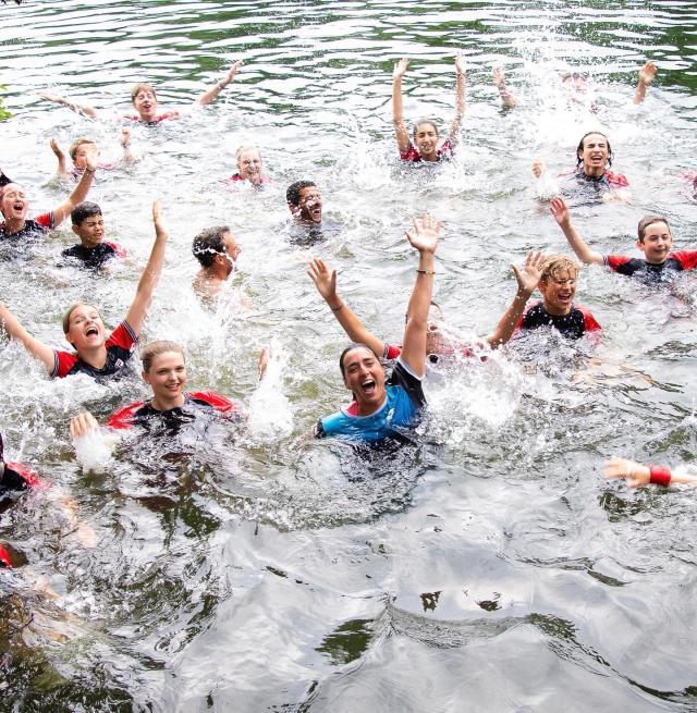 开云体育app-张奔斗：少数民族正成为中国网球的新生力量